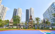 Giant London Tower Playground