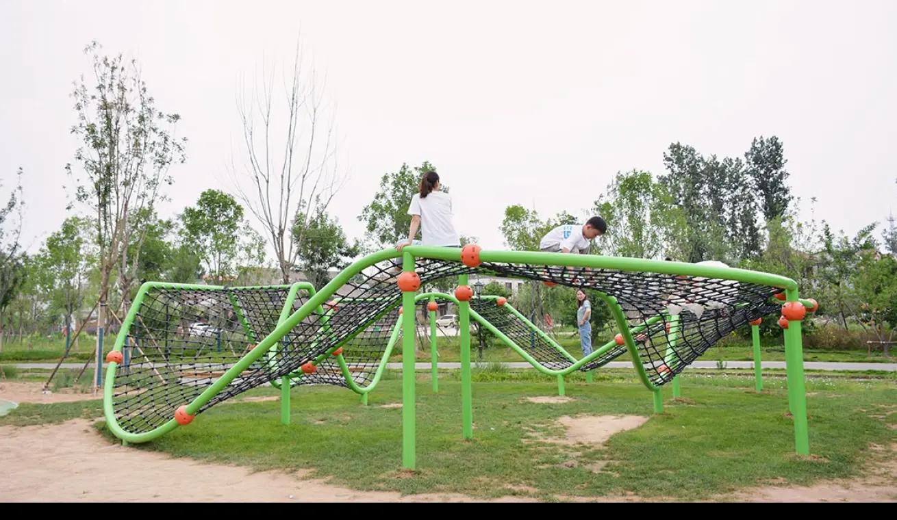 Ultra-Large Climbing Net For Outdoor Playground