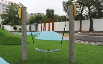 Sunflower Single Swing For Outdoor Playground