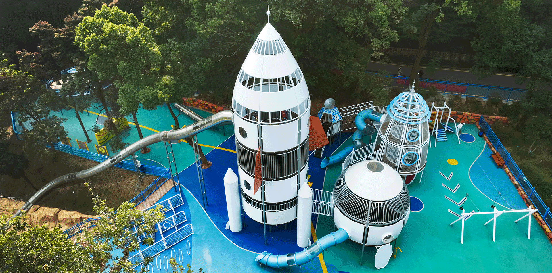 Outdoor Amusement Creates Infinite Possibilities for Children