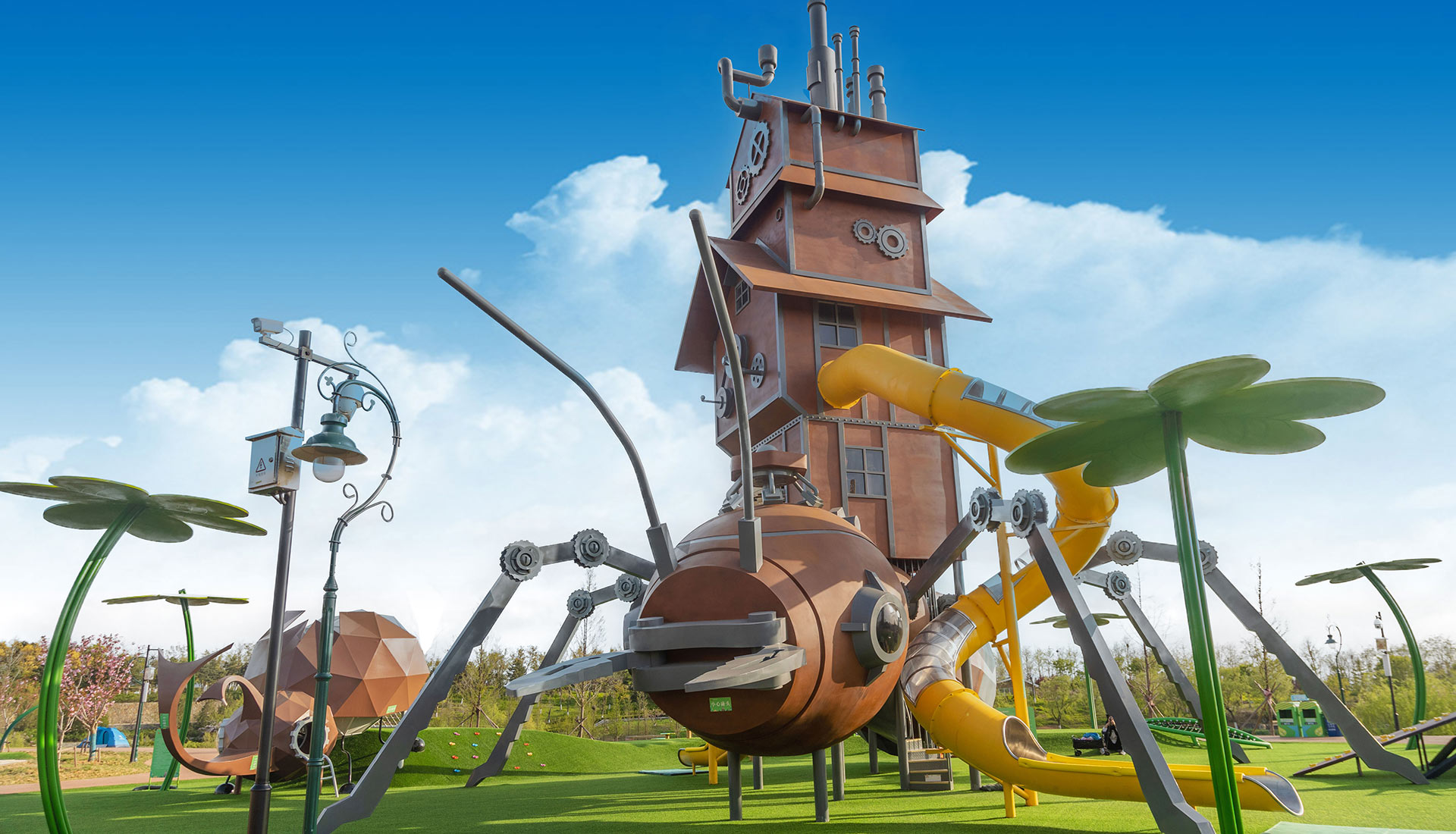 Firefly Hill Amusement Park in Yantai Botanical Garden