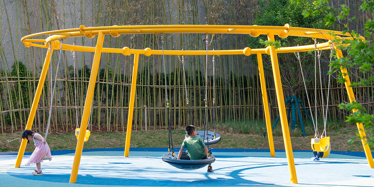 Outdoor Play Equipment in China