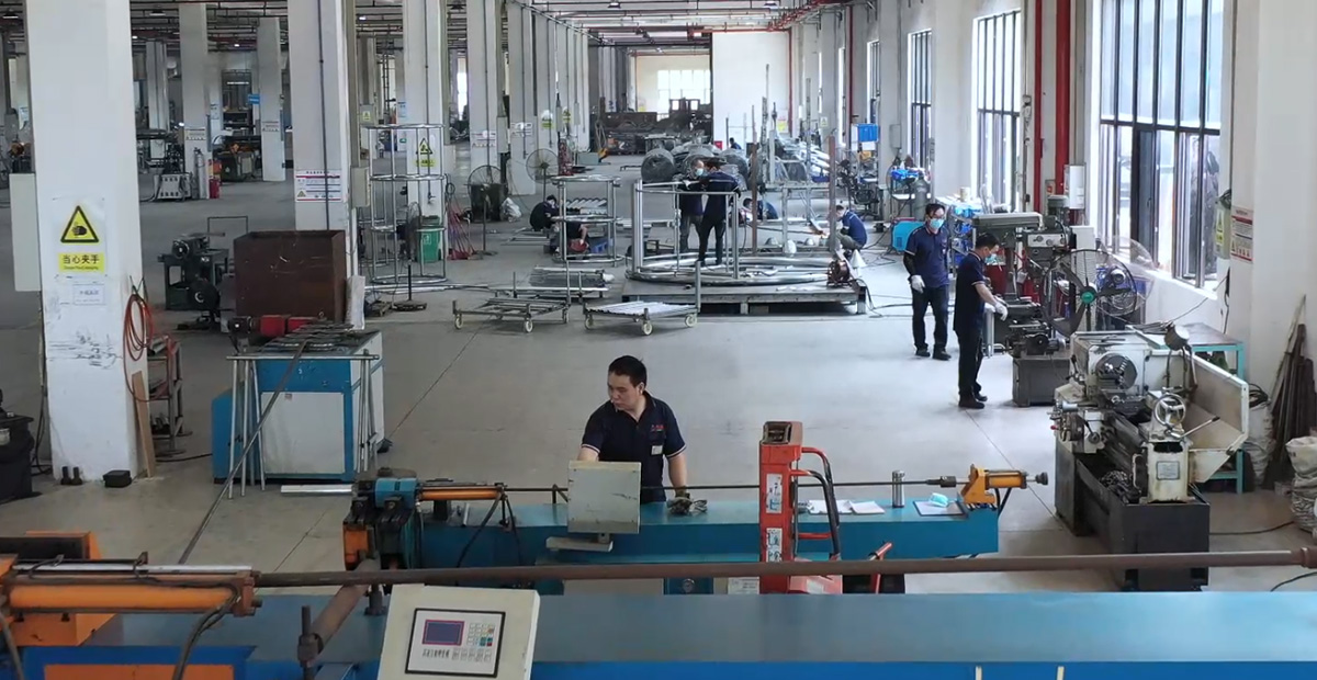 playground equipment design and manufacturing