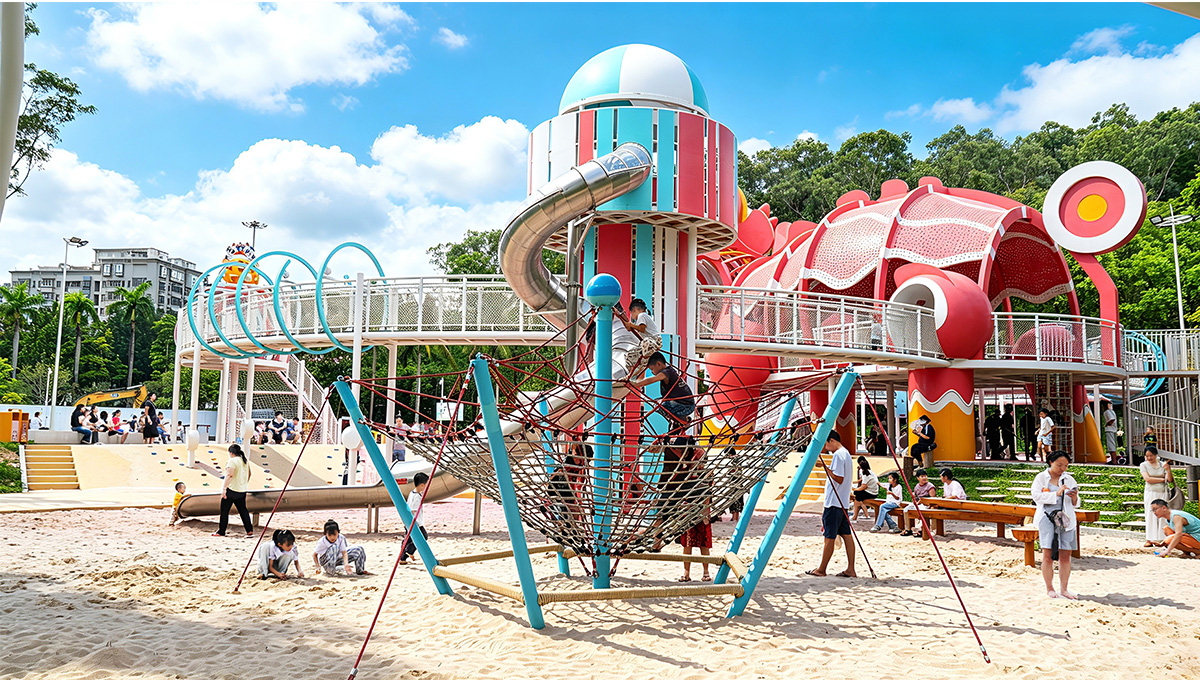 playground equipment design and manufacturing